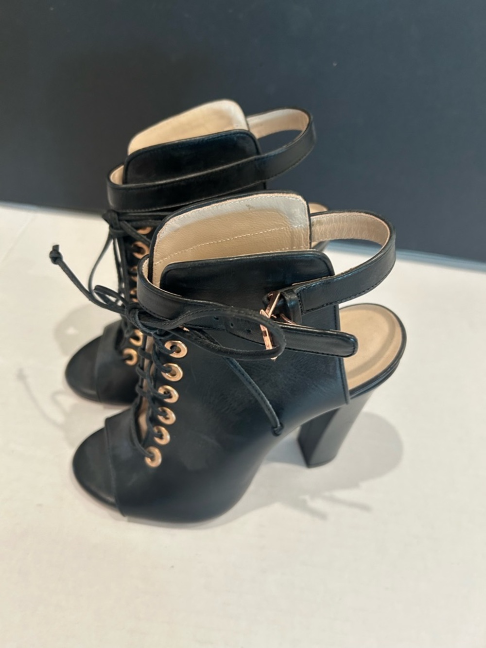 Ruthie Davis Women's Black Lace-Up Peep Toe Block Heel Sandals New size 7 /37